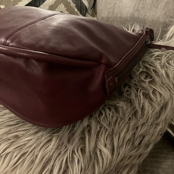 Lucky Brand Leather Shoulder Bag - Picture 8 of 16